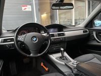 tweedehands BMW 325 325 i High Executive|AUTOMAAT|NAVI|PDC|17''M-SPORT