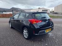 Occasion Toyota Auris Hybrid 2015 Zwart (metallic) Hatchback