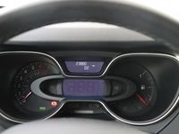 tweedehands Renault Captur 0.9 - 90PK TCe Intens | Navigatie | Camera | Cruise Control | Climate Control | Parkeersensoren | Licht & Regen Sensor | LED Lampen | Electrische Ramen | Dodehoek detectie | Centrale Deurvergrendeling | 17 inch Velgen |