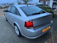 tweedehands Opel Vectra GTS 2.2-16V Executive ECC/CRUIS/NAV/PDC V+A