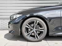 Occasion BMW 318 Comfort Edition 156 PK (114 kW) 2025 Saphirschwarz metallic (zwart metallic) Stationwagen