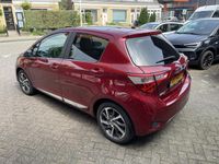 tweedehands Toyota Yaris 1.5 Hybrid Executive Leder/Alcantra/Panoramadak/Ca