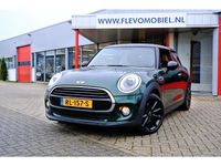 Occasion Mini Cooper D Business 116 PK (85 kW) 2018 Groen Hatchback