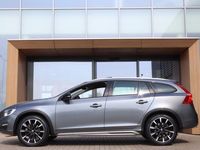 tweedehands Volvo V60 CC T5 AWD Summum | Luxury Line | Panoramadak | Parkee