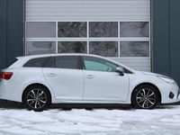 Occasion Toyota Avensis Skyview Edition 147 PK (108 kW) 2018 Grijs Stationwagen