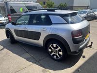 tweedehands Citroën C4 Cactus 1.2 PureTech Shine