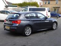 tweedehands BMW 116 1-SERIE i M Sport Automatische airco, navigatie, licht metalen velgen, cruise controle, sport interieur, M-Sport, enz.