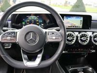 tweedehands Mercedes CLA250 Shooting Brake e AMG Line