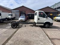 tweedehands Iveco Daily 40C13 chassis wb 4.10