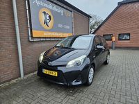 Occasion Toyota Yaris Comfort 75 PK (55 kW) 2013 Zwart Hatchback