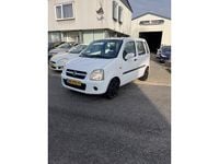Occasion Opel Agila Essentia 60 PK (44 kW) 2005 Wit Hatchback