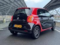 tweedehands Smart ForFour Electric Drive EQ Comfort | Stoelverwarming voor en achter | Stuurverwarming | Voorverwarmen + Verkoelen | Cruise control | APPLE carplay | Parkeercamera |