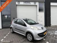 Occasion Peugeot 107 68 PK (50 kW) 2006 Grijs Hatchback
