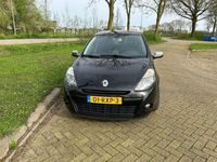 tweedehands Renault Clio 1.5 dCi Night & Day zwart