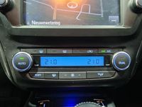 tweedehands Toyota Avensis Touring Sports 2.0 VVT-i Executive Leer