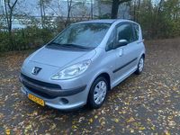 Occasion Peugeot 1007 2006 Grijs MPV