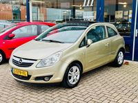 tweedehands Opel Corsa 1.2-16V Enjoy 80pk! Panorama l Cruise l Airco l Fi