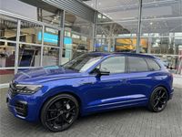 tweedehands VW Touareg 3.0TSI eHybrid 462pk 4MOTION R-Line Lucht Nachtz 22-Inch Head-Up Softclose Tr.haak VOL!