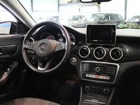 tweedehands Mercedes CLA180 Shooting Brake Ambition | Navigatie | Lm velgen |
