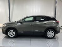 tweedehands Peugeot 3008 1.2 PureTech Executive*AUTOMAAT*HAAK*NAVI*CRUISE*