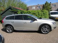 tweedehands Volvo V60 CC 2.0 T5 Polar+