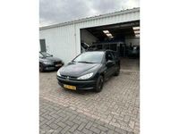 tweedehands Peugeot 206 1.1 Pop' Art | INRUIL KOOPJE | APK 09-2023 | NAP