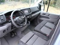 tweedehands VW Crafter 35 2.0 TDI L4H3 Comfortline 2018 | Airco| Trekhaak | Cruise Control | Navigatie | Stuurwiel Bediening | Achteruitrij Camera | Boekjes | 2 Sleutels