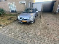 Occasion Opel Vectra Executive 155 PK (114 kW) 2006 Grijs Hatchback