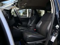 tweedehands Toyota Auris Touring Sports 1.8 Hybrid Executive | verwarmde vo