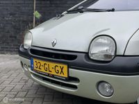 Occasion Renault Twingo Initiale 58 PK (42 kW) 2000 Geel Hatchback