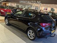 Occasion Alfa Romeo Giulietta Distinctive 120 PK (88 kW) 2012 Zwart Hatchback