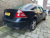 tweedehands Ford Mondeo 1.8-16V Platinum