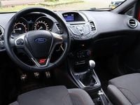 Occasion Ford Fiesta ST-Line 101 PK (74 kW) 2016 Rood Hatchback