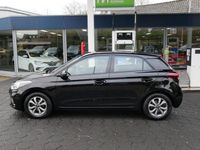 tweedehands Hyundai i20 1.2 COMFORT **Airco//Lm **