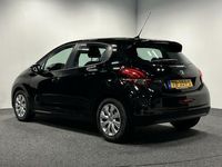 tweedehands Peugeot 208 1.2 PureTech Blue Lease Executive