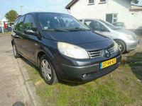 Occasion Renault Mégane GrandTour Dynamique 133 PK (97 kW) 2005 Grijs Stationwagen