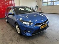 Occasion Kia Ceed 2023 Blauw Hatchback
