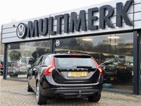 tweedehands Volvo V60 1.6 T3 Summum, Leder, Trekhaak, Navigatie