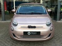 Nieuw Fiat 500e La Prima 86 kW (118 PK) 2025 Rood Hatchback