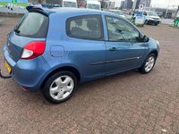 Occasion Renault Clio II 75 PK (55 kW) 2009 Blauw Hatchback