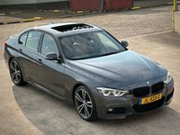 tweedehands BMW 330e 3-serieM-SPORT HeadUP/Dak/360Cam/LaneAss VOL!