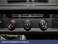 tweedehands VW Crafter 2.0 TDI 140pk L3H2 L2H1 Euro6 Airco | 2x zijdeur | Camera | Trekhaak | Apple Carplay Android Auto
