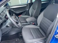 Occasion Skoda Octavia Business Line 116 PK (85 kW) 2020 Blauw (metallic) Stationwagen