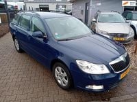 Occasion Skoda Octavia Ambition 105 PK (77 kW) 2011 Blauw Stationwagen