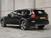 tweedehands Volvo V60 CC B5 250pk AWD Ultimate | Bowers&Wilkins | Zeer luxe