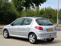 tweedehands Peugeot 206 1.4 Forever l Elek Pak l LMV l APK 07-2023