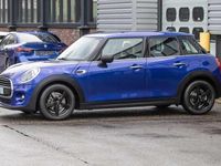 Occasion Mini ONE 102 PK (75 kW) 2019 Blauw (metallic) Hatchback