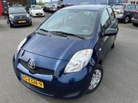 tweedehands Toyota Yaris 1.0 VVTi Acces 5D,AC,CV+A,NAP voor 5350,- euro