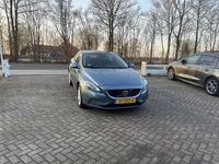 Occasion Volvo V40 Momentum 150 PK (110 kW) 2013 Blauw (metallic) Hatchback