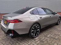 Occasion BMW 550e M Sport 313 PK (230 kW) 2024 Grijs Sedan